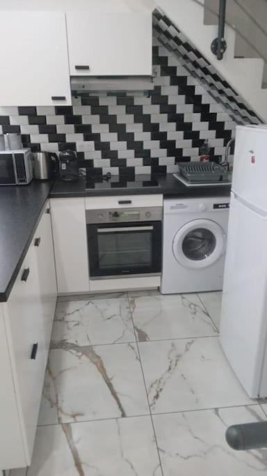 Joli Appartement De Vacances 埃库昂 外观 照片